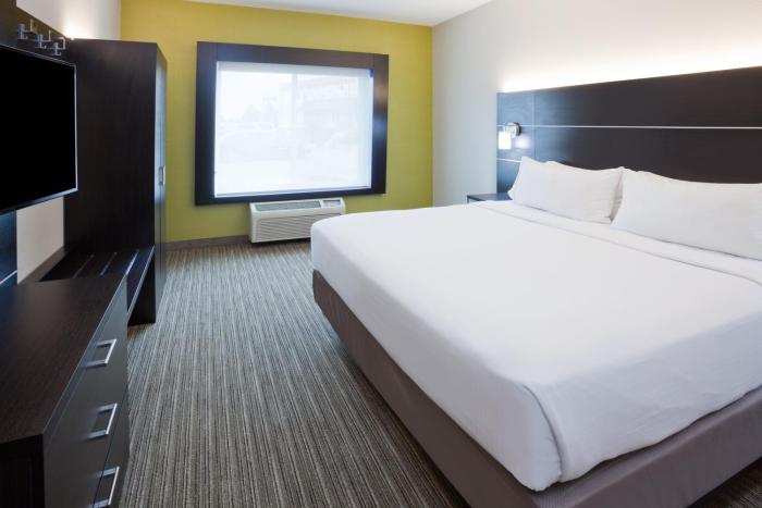 holiday inn express hotel and suites dickinson by ihg