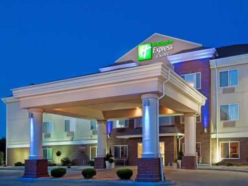 holiday inn express hotel and suites dickinson by ihg