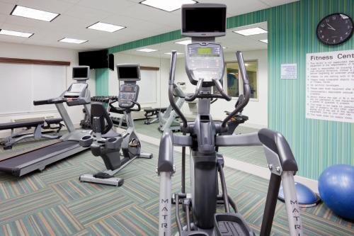holiday inn express hotel and suites dickinson by ihg