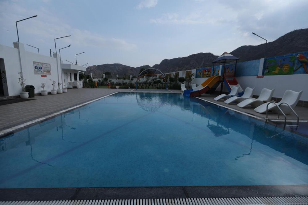 alwar motel and resorts