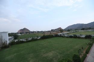 alwar motel and resorts