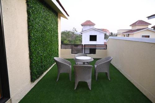 royal adam resorts and hotel