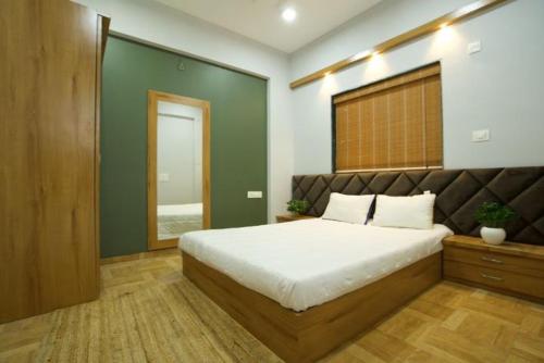 royal adam resorts and hotel