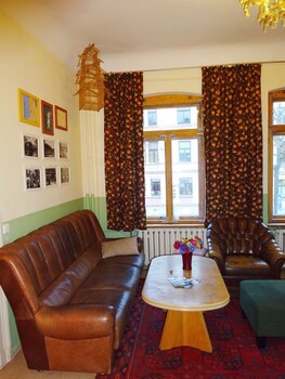 hummel hostel