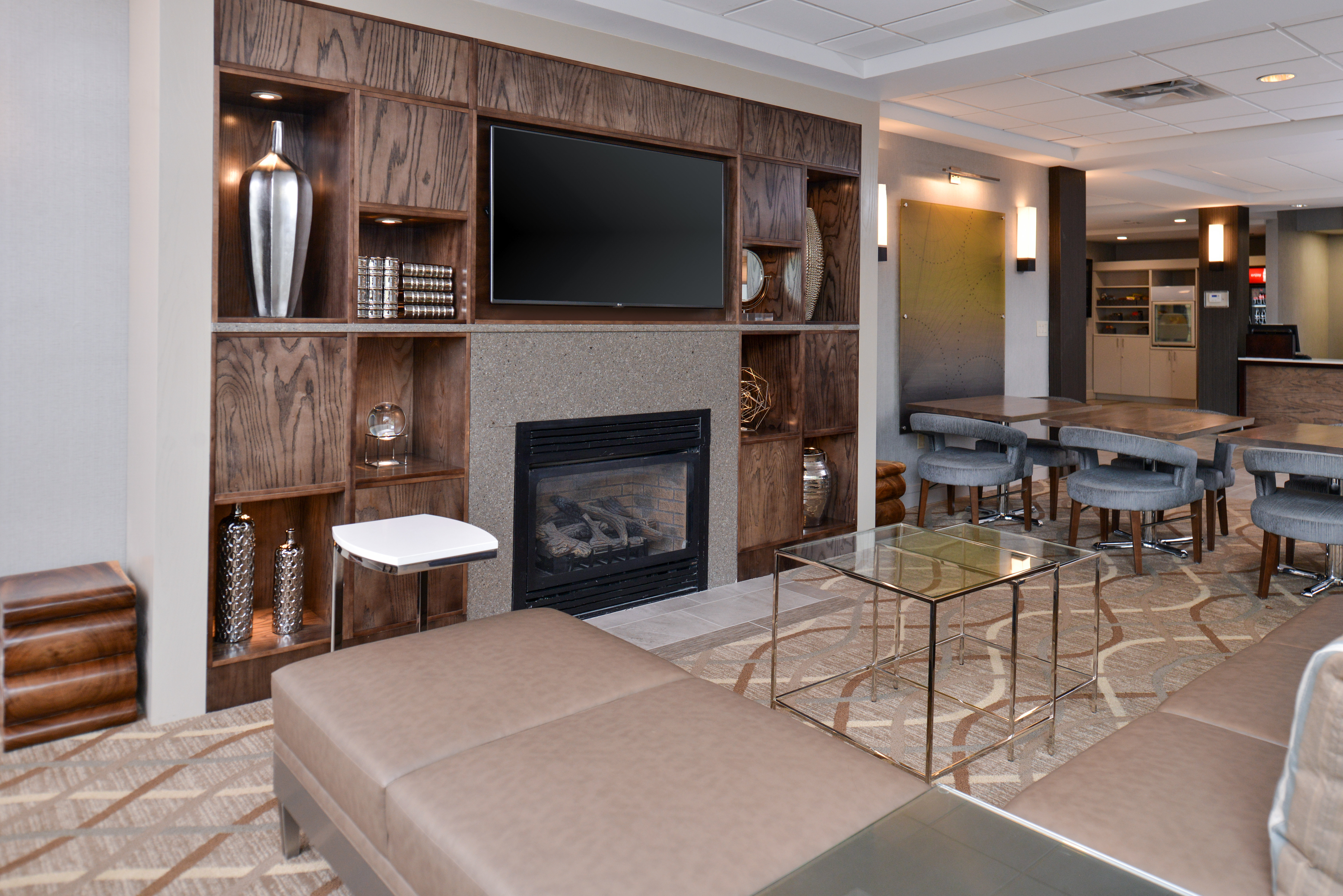 holiday inn express hotel and suites lafayette by ihg