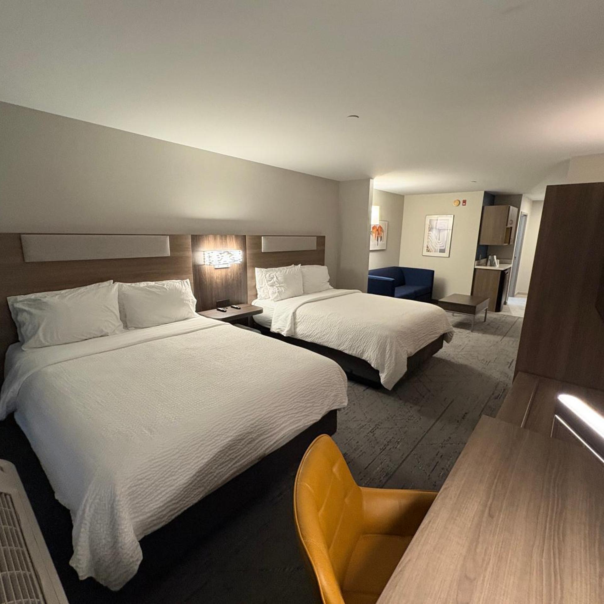 holiday inn express hotel and suites lafayette by ihg