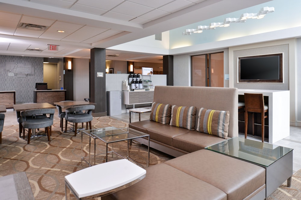 holiday inn express hotel and suites lafayette by ihg