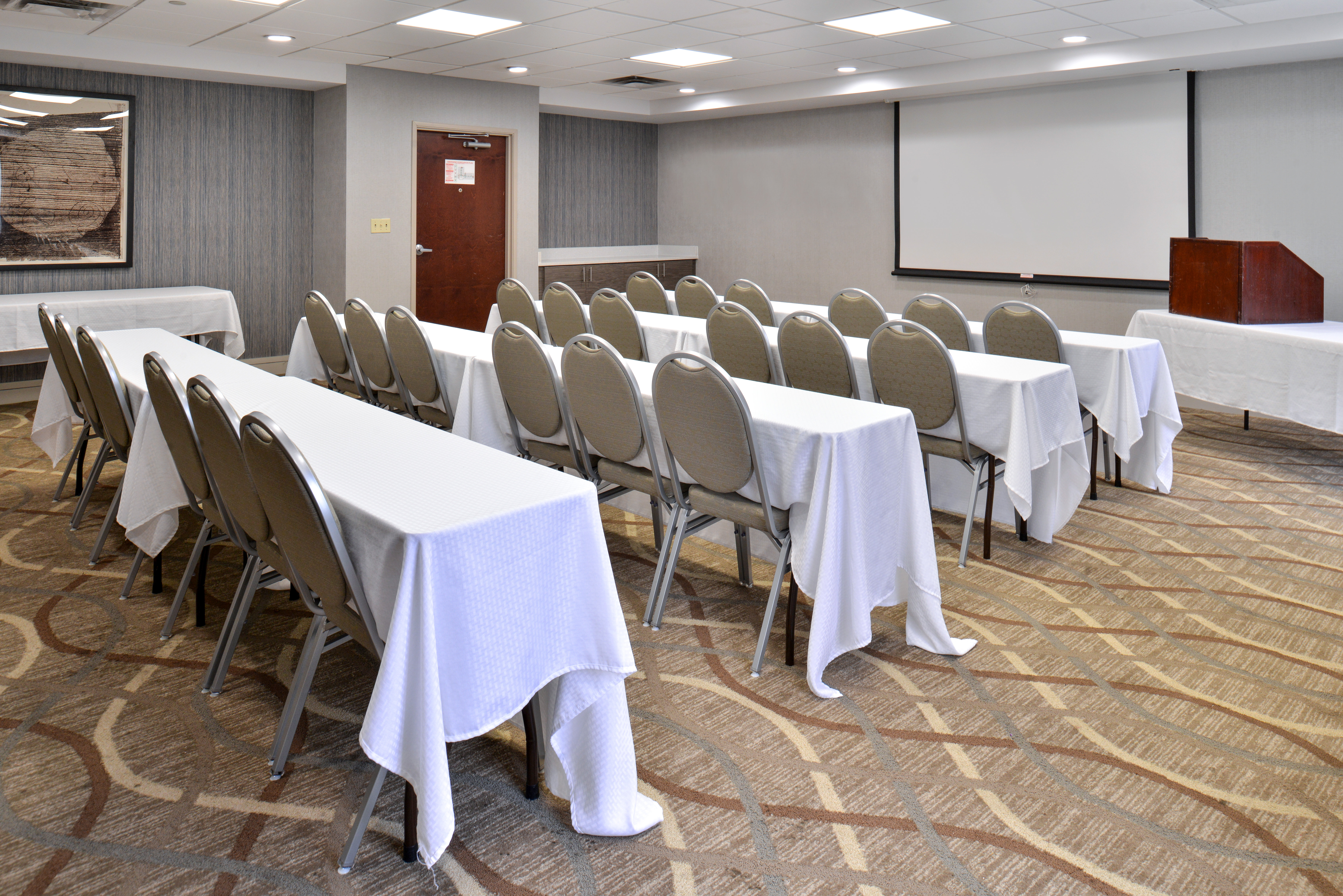 holiday inn express hotel and suites lafayette by ihg