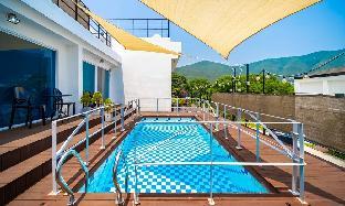 star marine pool villa