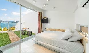 star marine pool villa