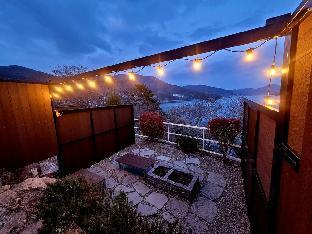 star marine pool villa