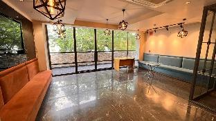 ip royal hotel couple friendly