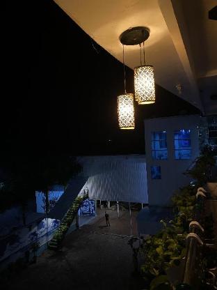 Shanti Heritage Resort,India>>Guna,5 star