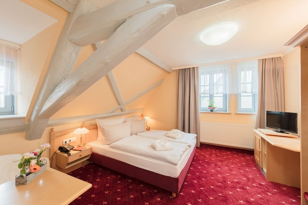 Hotel Mühlhäuser Hof,Eschwege>>Erfurt,3 star