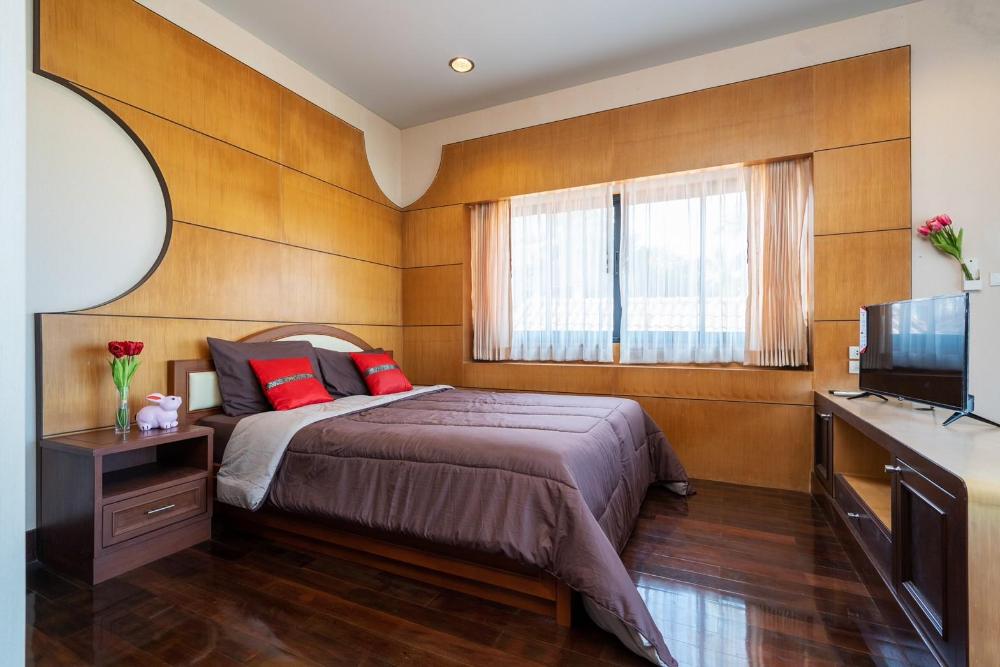 orchid pool villa phuket
