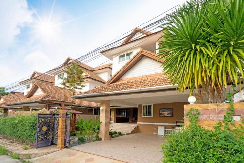 orchid pool villa phuket