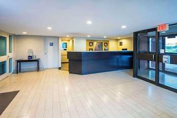 Comfort Inn Midland,Barrie - Orillia>>Barrie,3 star