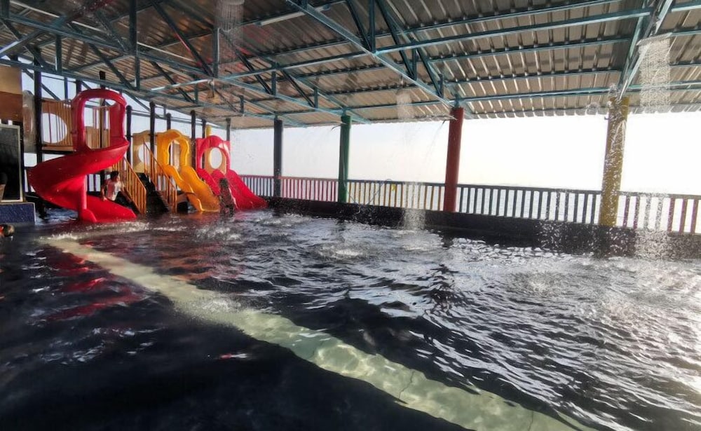 dnelayan beach resort