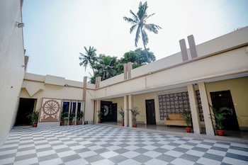 chanduka palace