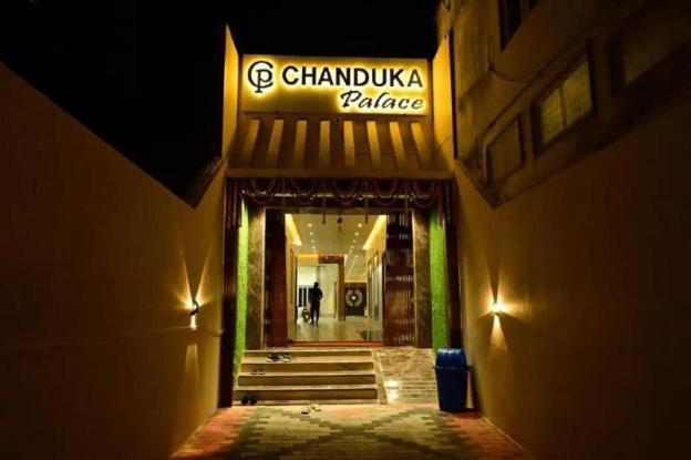 chanduka palace