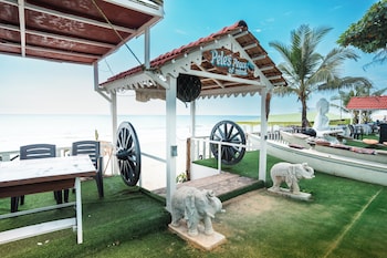 nasya beachside cottages