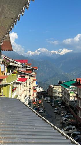 disha silver peak hotel