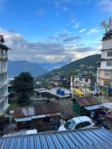 disha silver peak hotel