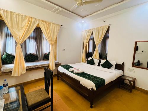 hotel dara and camel safari jaisalmer