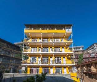 the bougainvillea mcleodganj