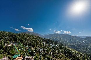 the bougainvillea mcleodganj