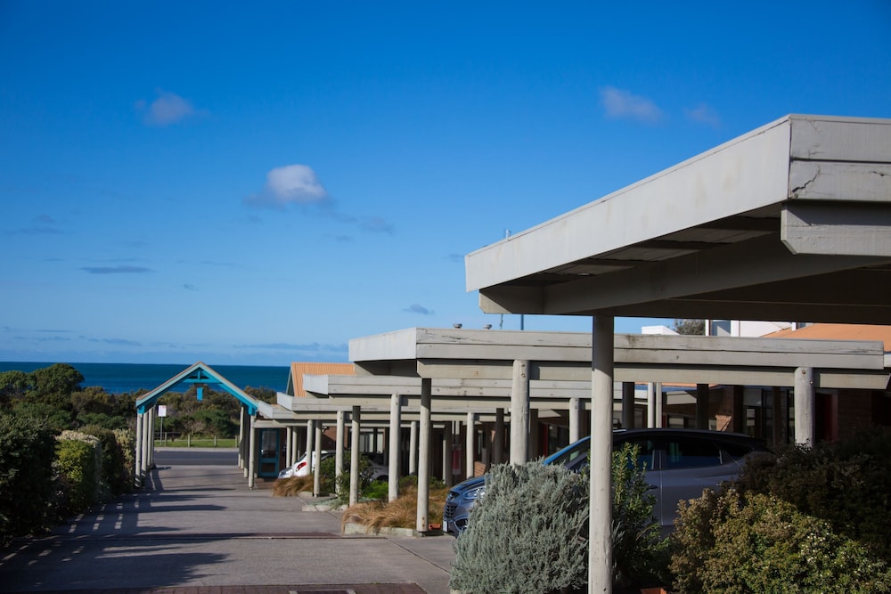 beachfront motel