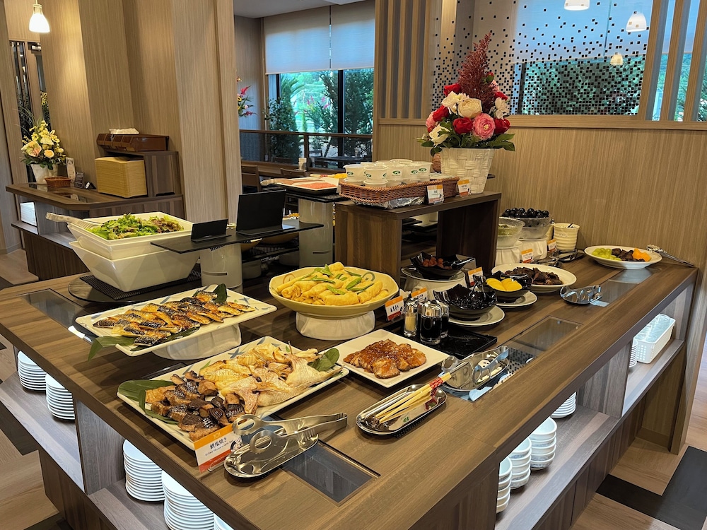 hotel route inn ohi takahama