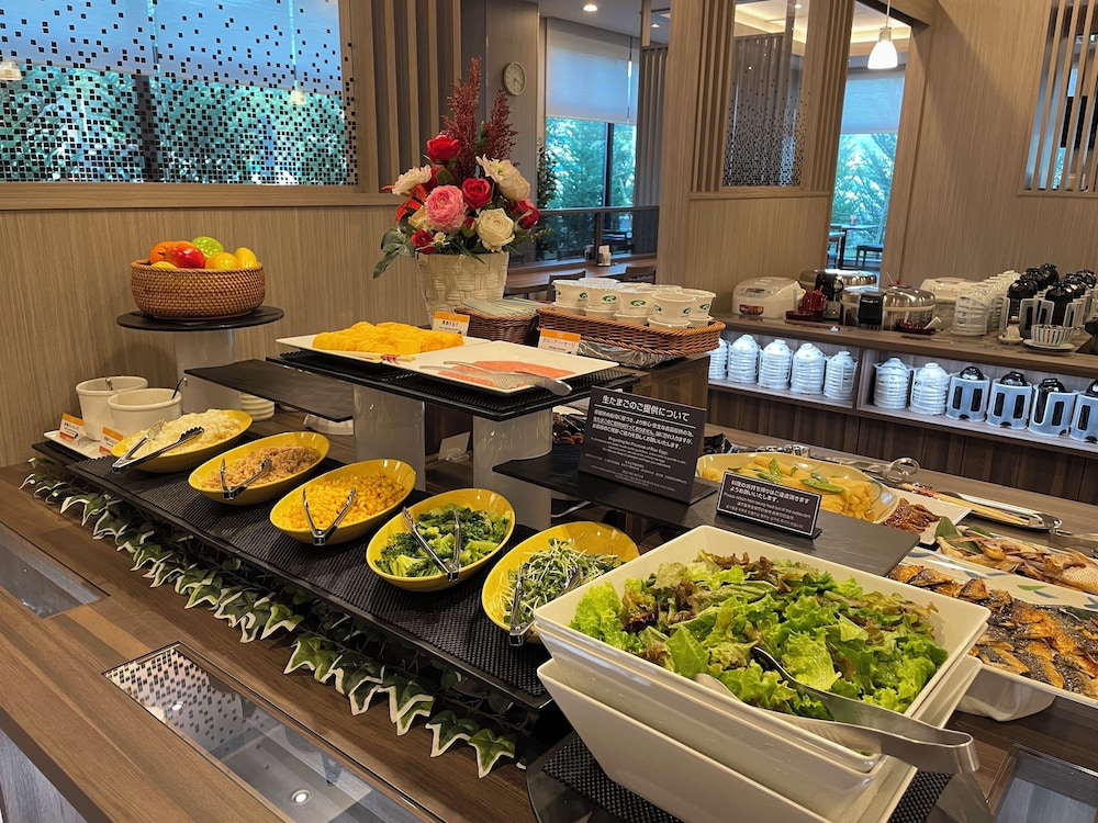 hotel route inn ohi takahama