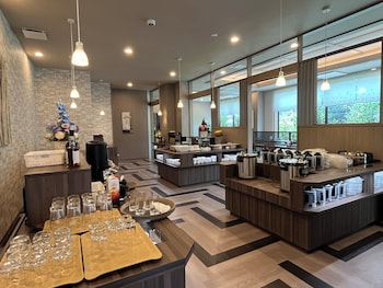 hotel route inn ohi takahama