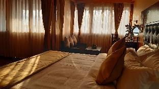 hotel yangkhil regency