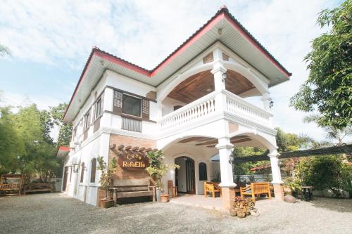 reddoorz casa rafaelle transient ilocos sur