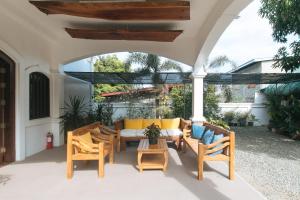 reddoorz casa rafaelle transient ilocos sur