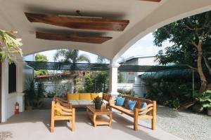 reddoorz casa rafaelle transient ilocos sur