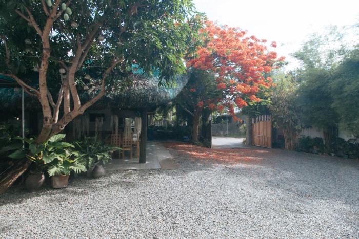 reddoorz casa rafaelle transient ilocos sur