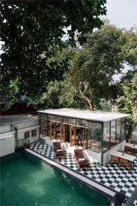 the experience resort