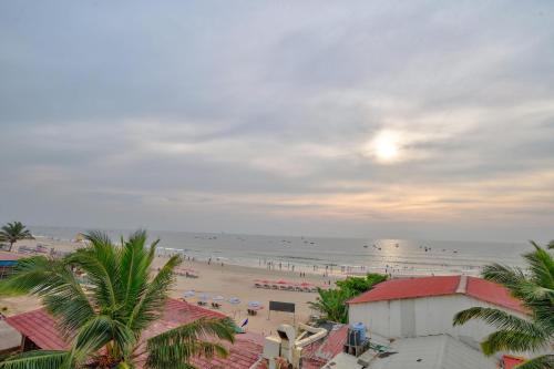 hotel salty waves baga