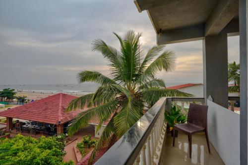 hotel salty waves baga