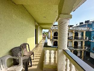 hotel salty waves baga