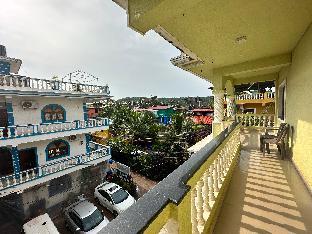 hotel salty waves baga