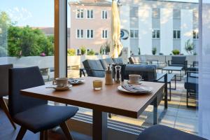 Top Hotel Rhoenkitz Bad Kissingen,Germany>>Bad Kissingen,3 star