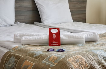 grand hotel oasis