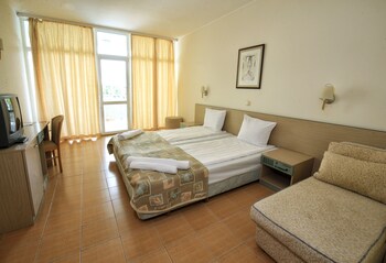 grand hotel oasis