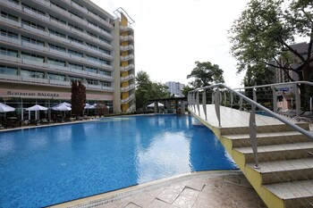 grand hotel oasis