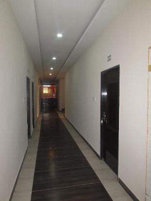 hotel celebration green