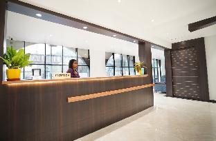 7 the business hotel